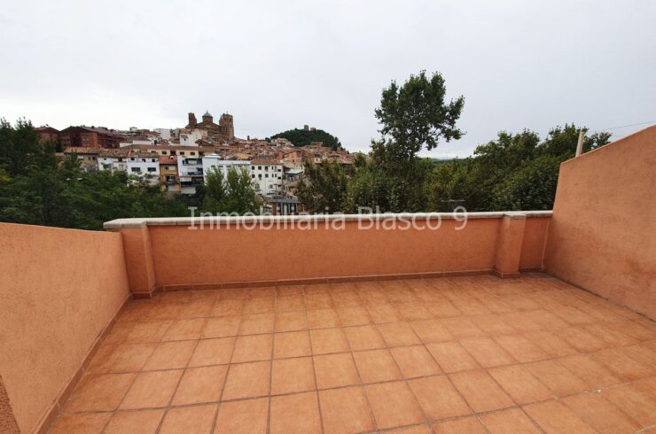 Disponible 1 de Abril